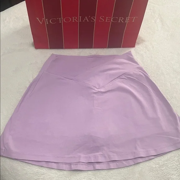 Pre Owned Victoria’s Secret PINK Active Skort lilac Size L - Picture 1 of 10